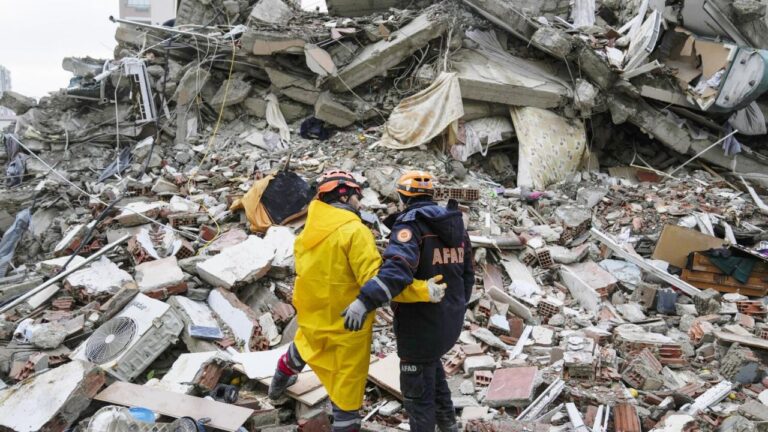 Looking at the Most Recent and Most Extreme Earthquakes in California