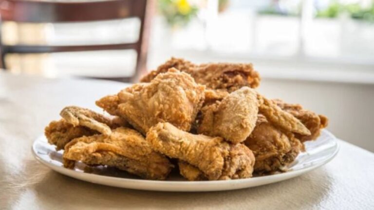 This Amish Buffet Has Some of the Best Fried Chicken in All of them North Carolina
