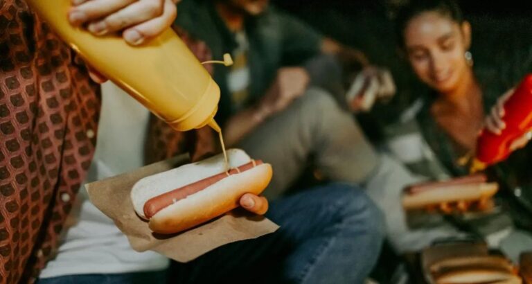 Hot Dogs Can Shorten Human Life Expectancy?